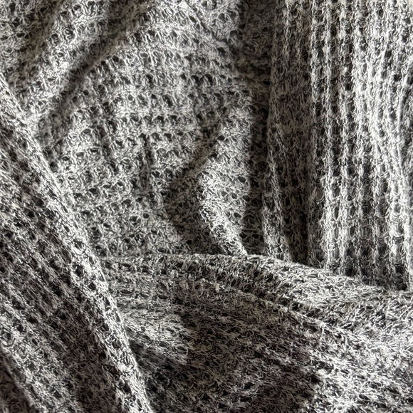 BDG Gray Textured Knit Top - Picture 4 of 4